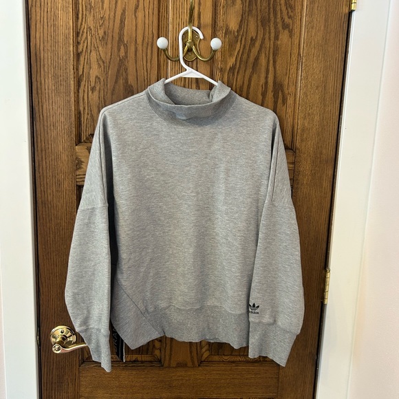 Adidas Gray Turtleneck Sweatshirt Athletic Women’s Medium - Picture 3 of 10